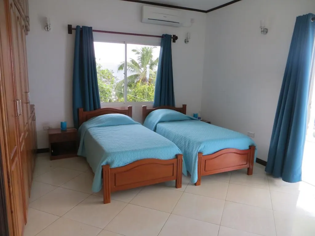 Eden Panoramic Guest House Victoria